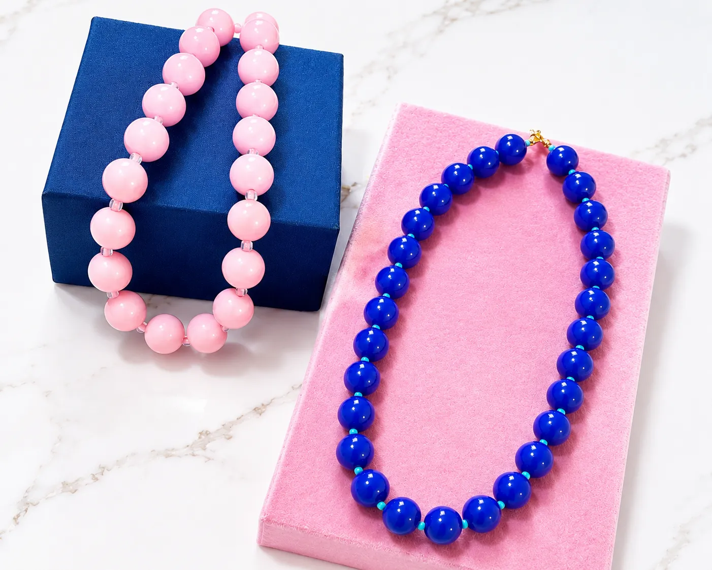 Collares