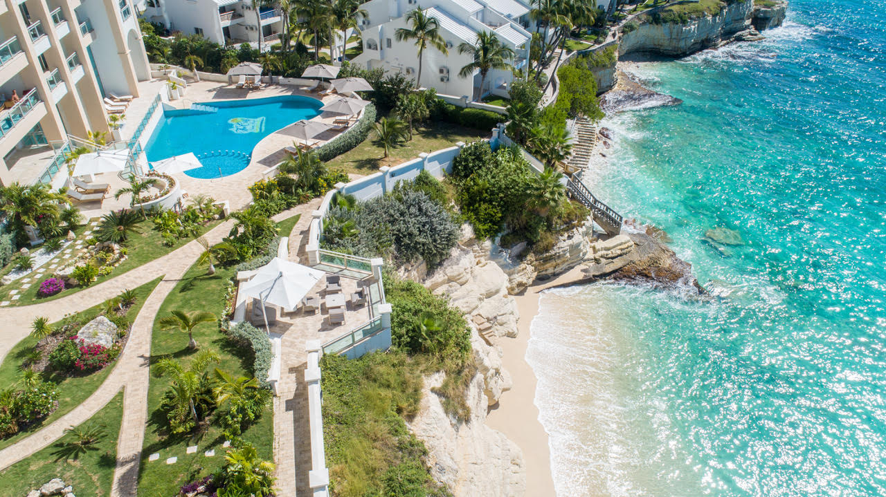 Utropia listings image: for sale, 4 bedroom 4.5 bath beach front condo, sint maarten, cupecoy 1.jpg
