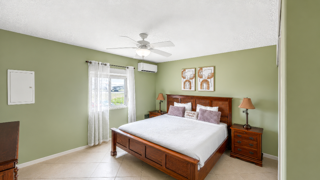 Utropia listings image: for sale in gated community of Palm Beach, sint maarten, simpson bay 17.png