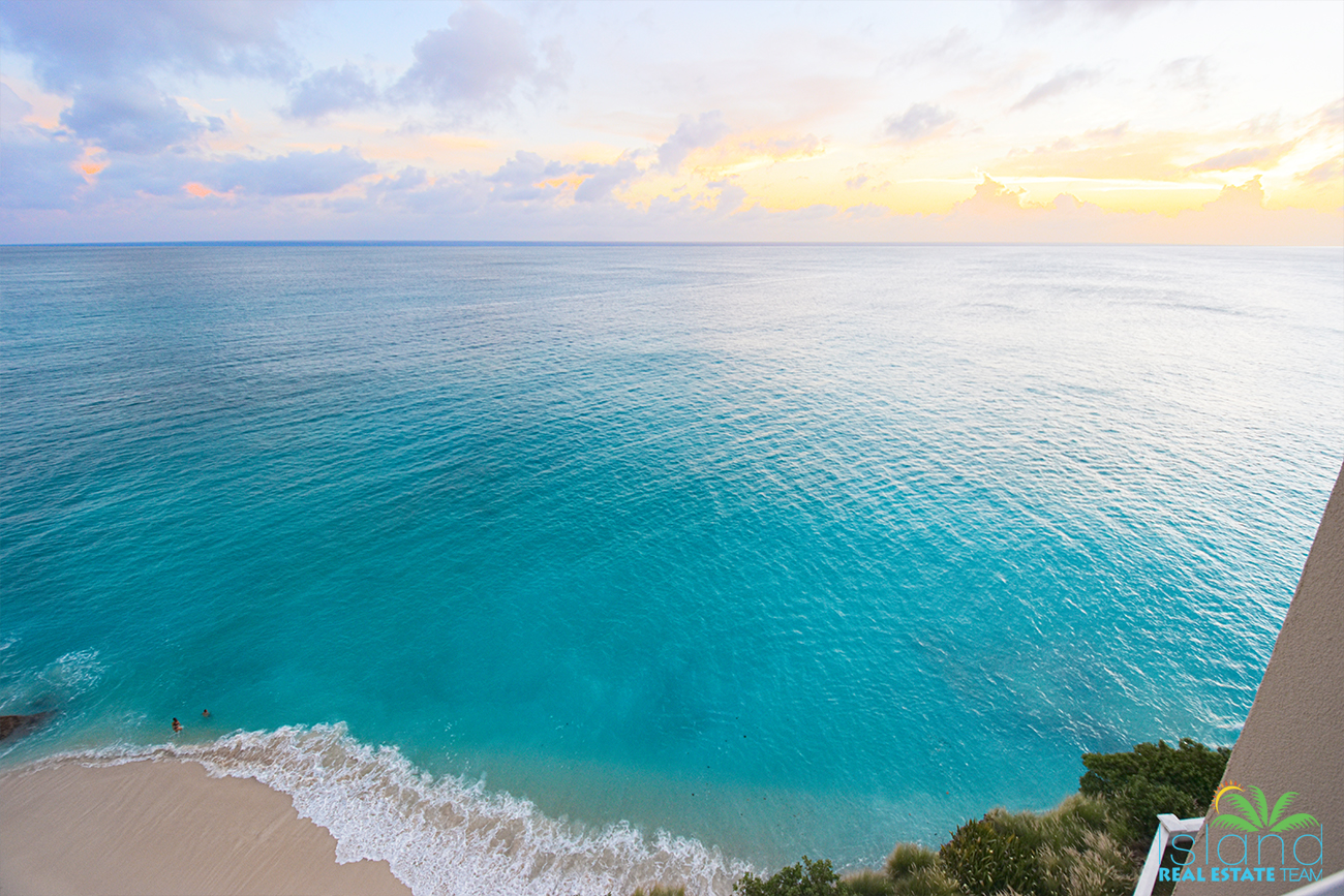 Utropia listings image: for sale, 4 bedroom 4.5 bath beach front condo, sint maarten, cupecoy 0.jpg