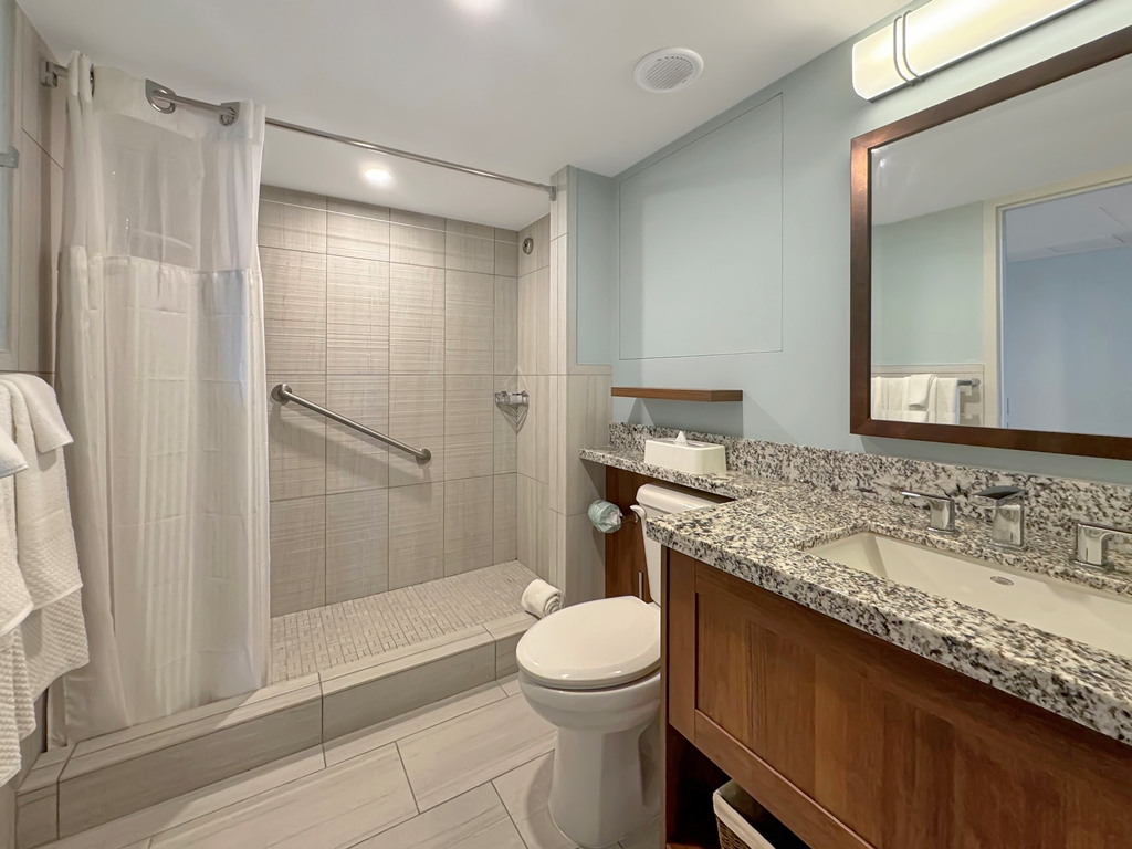 Utropia listings image: self contained bathroom.jpg