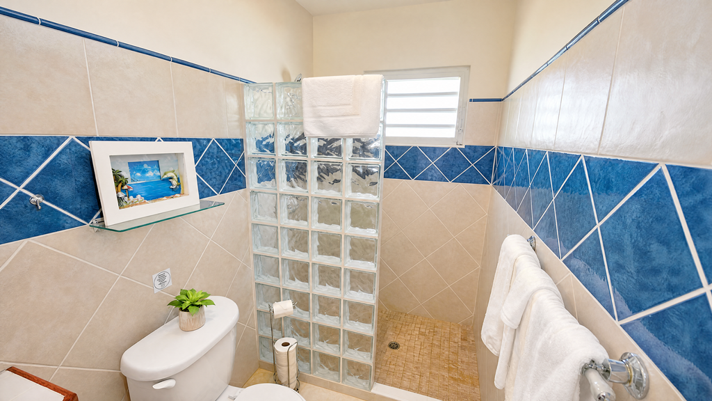 Utropia listings image: for sale in gated community of Palm Beach, sint maarten, simpson bay 23.png