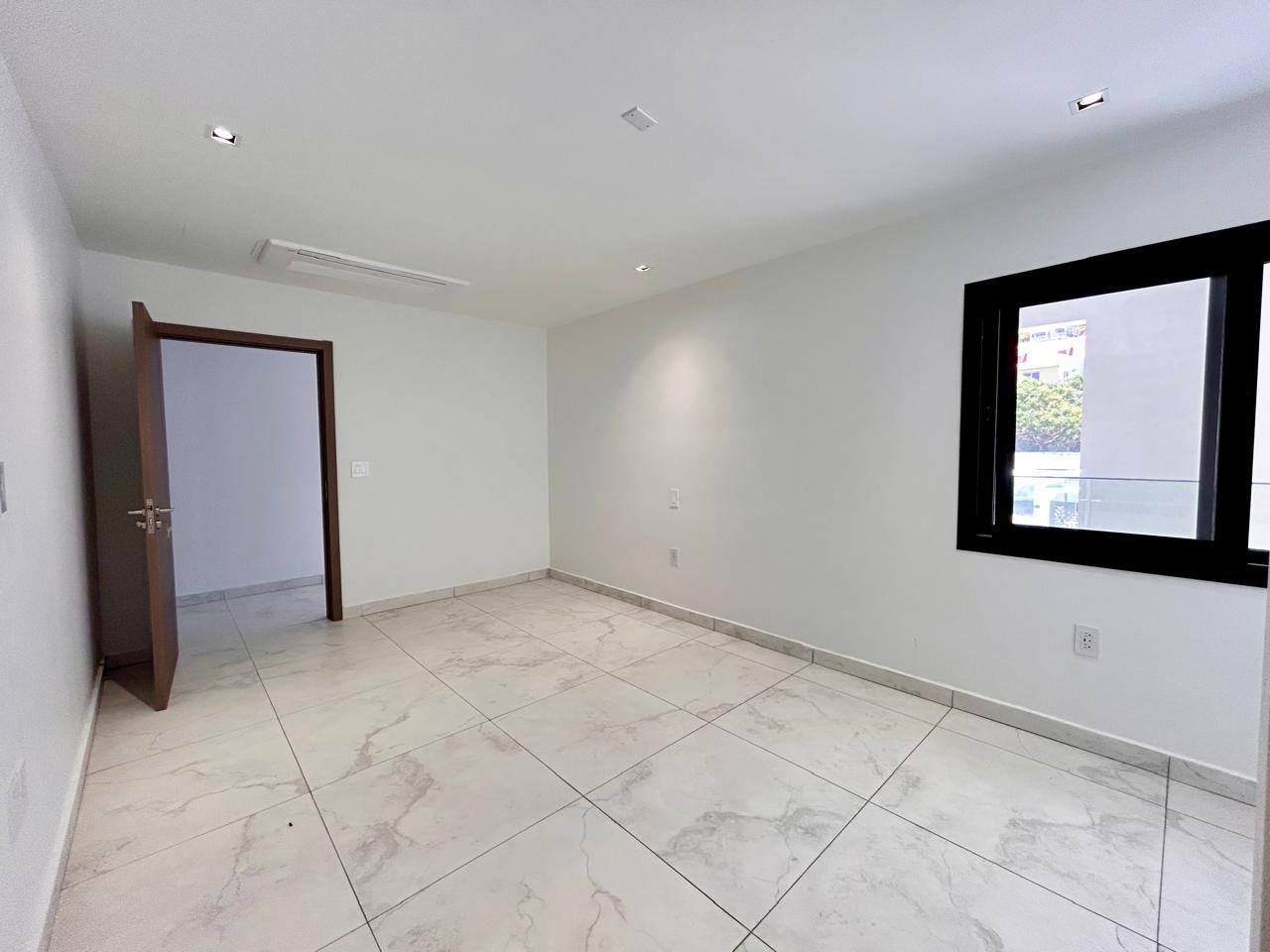 Utropia listings image: PHOTO-2026-07-31-16-03-49.jpg