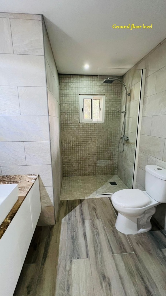 Utropia listings image: available for long term rental, 2 bedroom apartments, st.  maarten, cayhill 11.jpg