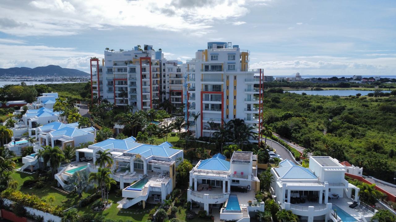Utropia listings image: for sale, 1 bedroom, 1.5 bath ocean view condo, sint maarten, maho 22.JPG