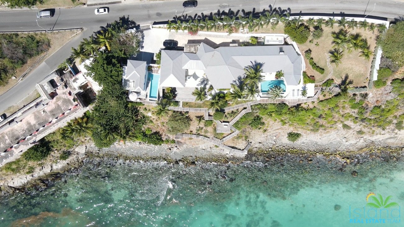 Utropia listings image: 17. general-photos-ocean-front-estate-10.jpg