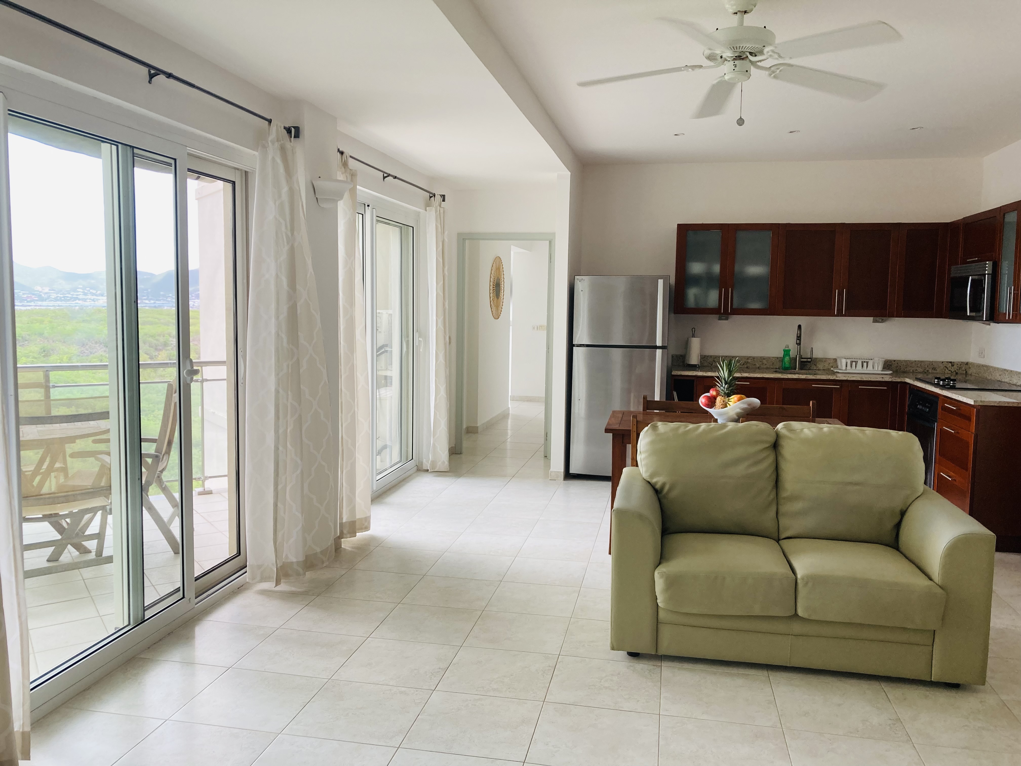 Utropia listings image: for sale, 1 bedroom, 1.5 bath ocean view condo, sint maarten, maho 4.jpg