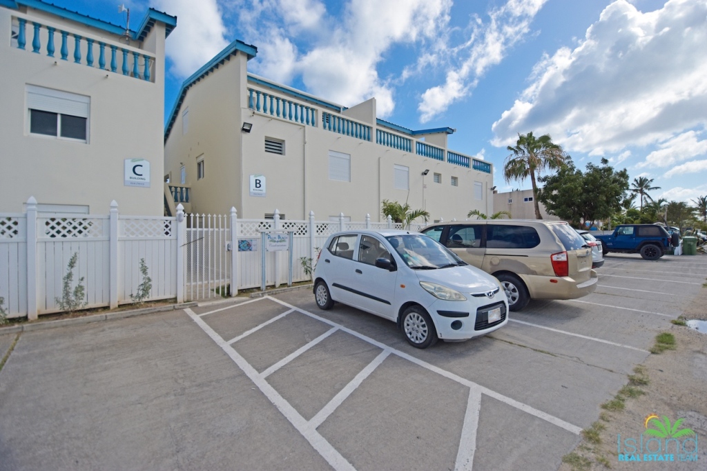 Utropia listings image: for sale in gated community of Palm Beach, sint maarten, simpson bay 32.jpg