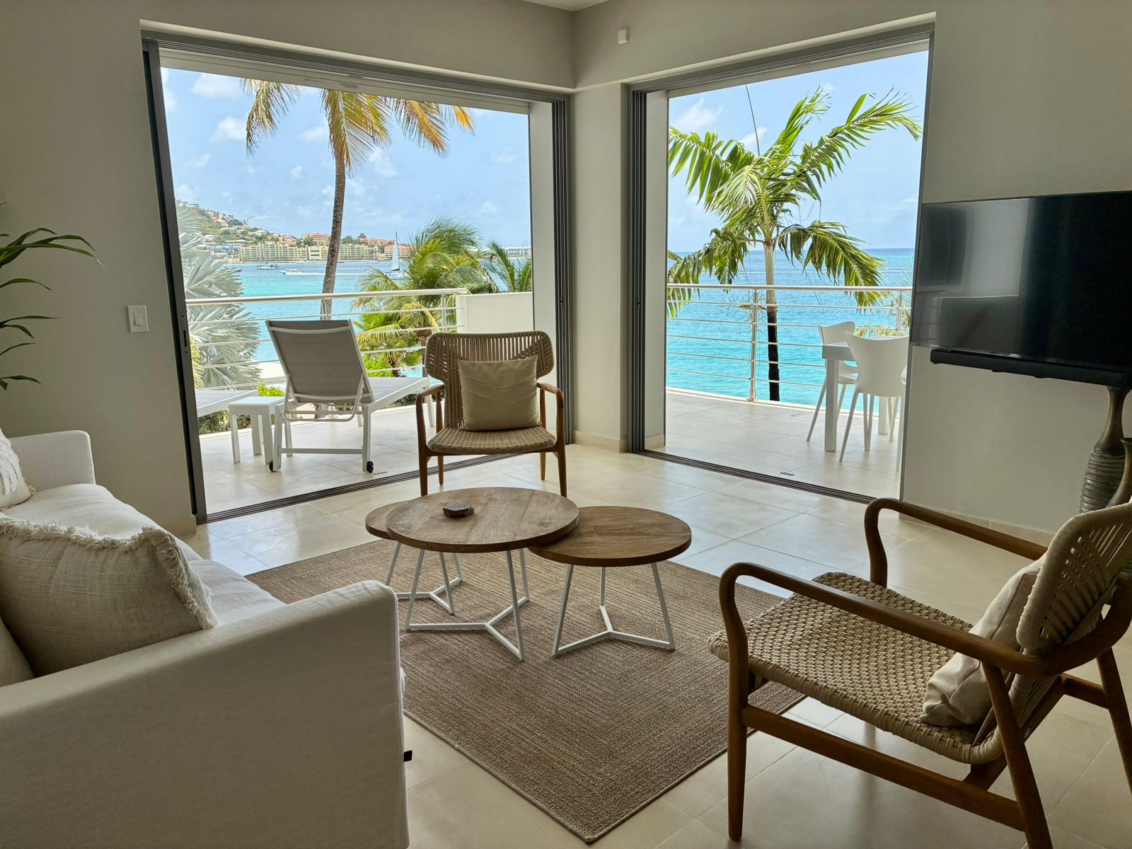 Utropia listings image: for-sale-2-bedroom-ocean-front-condo-sint-maarten-simpson-bay-6.jpeg