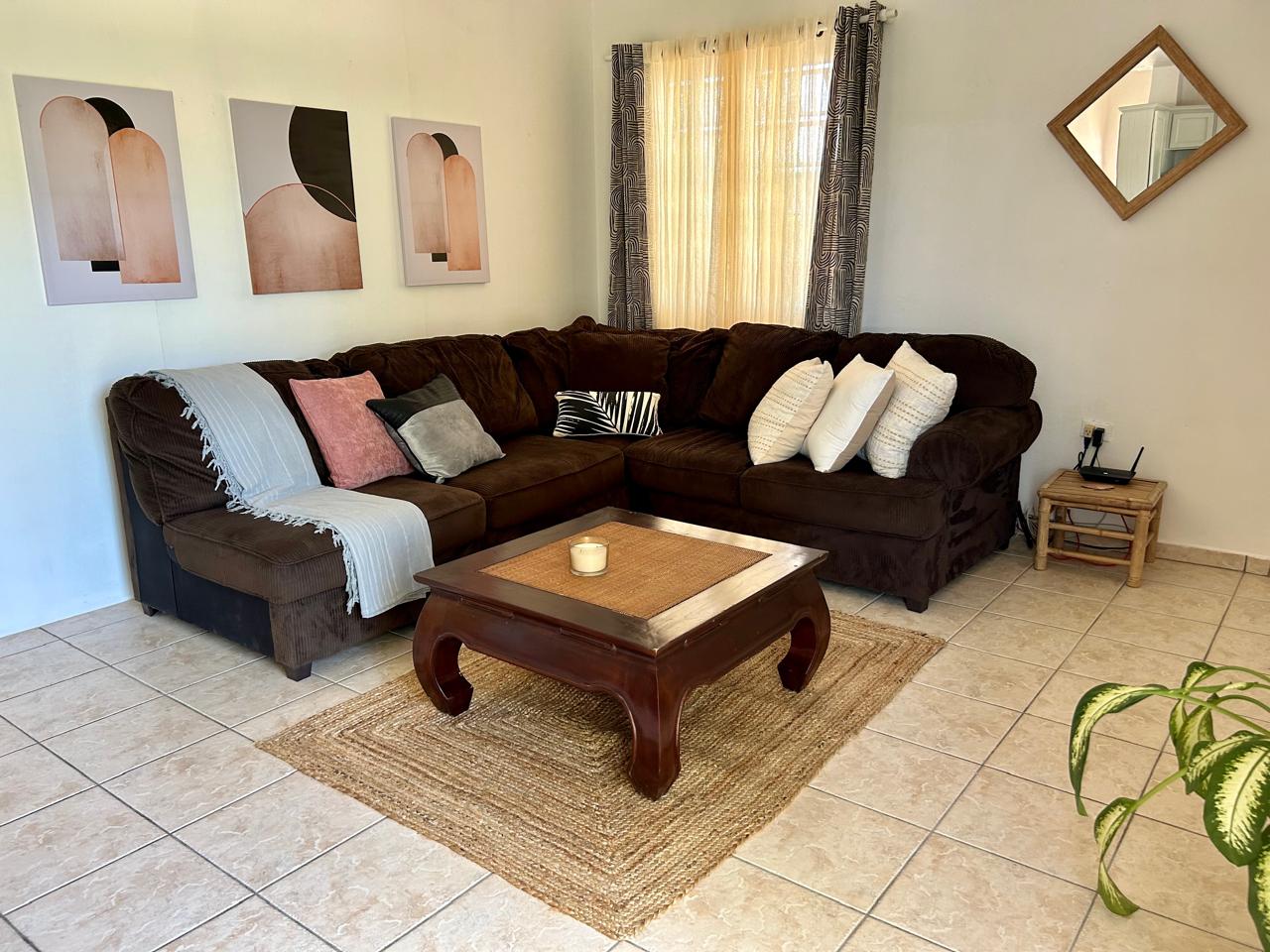 Utropia listings image: long term rental in oyster pond - living room.jpg