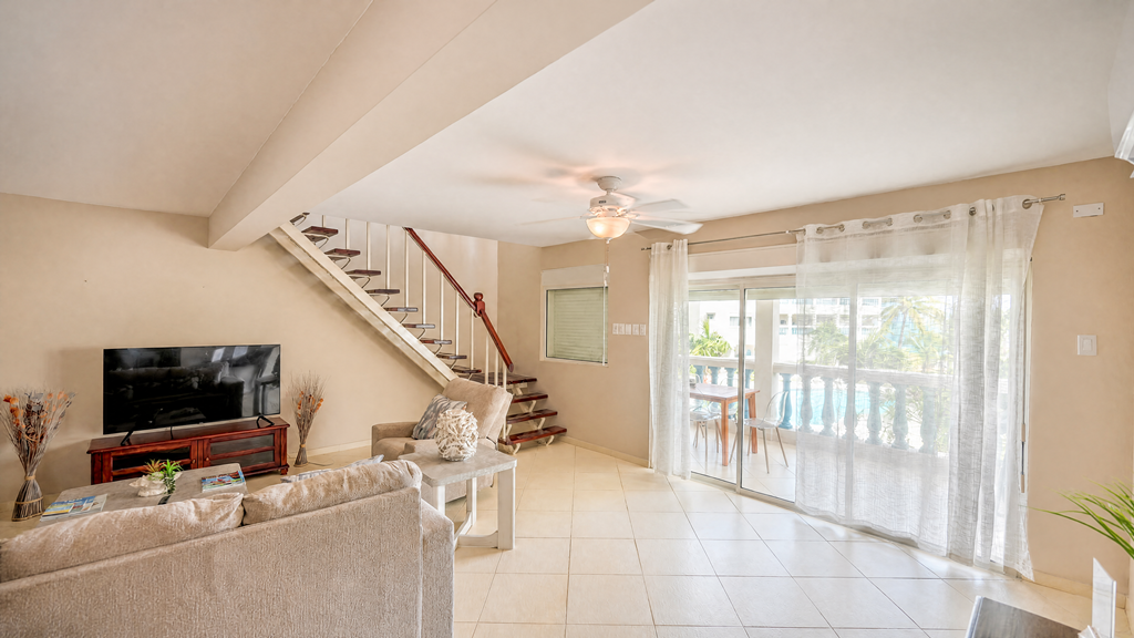 Utropia listings image: for sale in gated community of Palm Beach, sint maarten, simpson bay 6.png