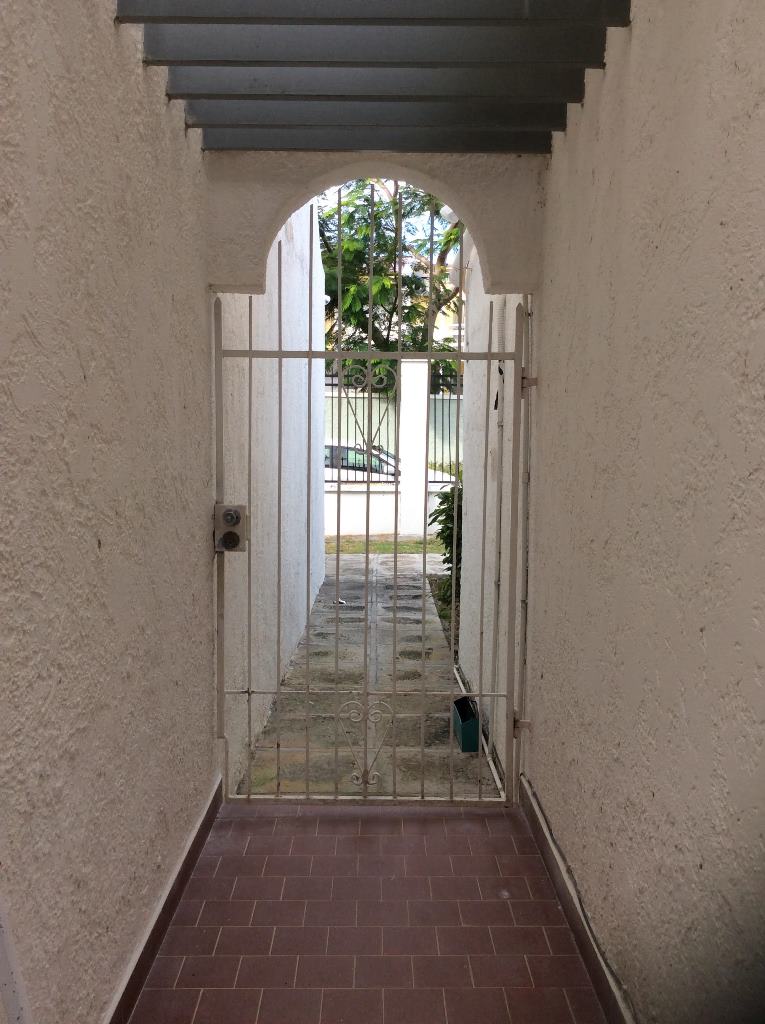 Utropia listings image: for rent studio apartment, st. maarten, cupecoy 14.jpg