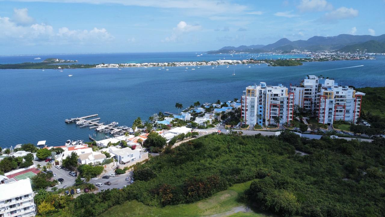 Utropia listings image: for sale, 1 bedroom, 1.5 bath ocean view condo, sint maarten, maho 24.JPG