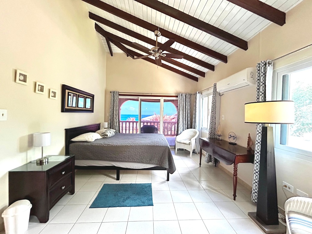 Utropia listings image: 2 bedroom ocean view apartment for rent, sint maarten, pelican key 7.jpeg