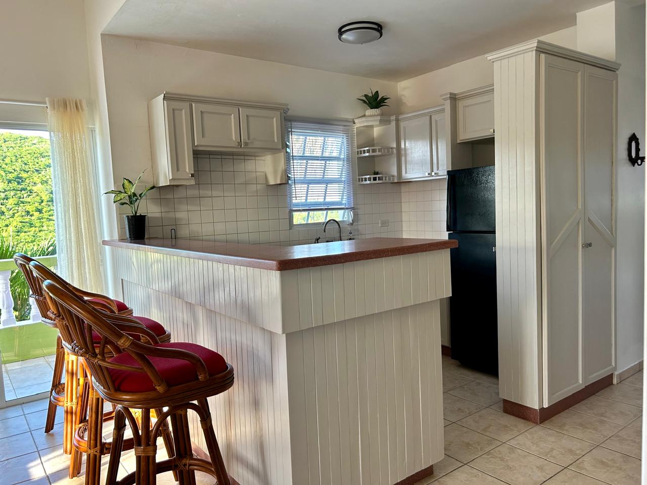 Utropia listings image: self contained kitchen.jpg