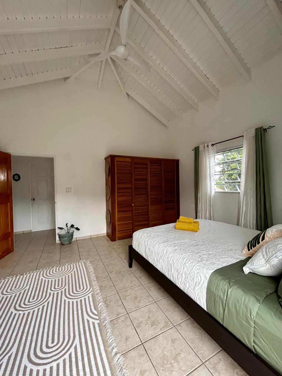 Utropia listings image: spacious bedroom.jpg