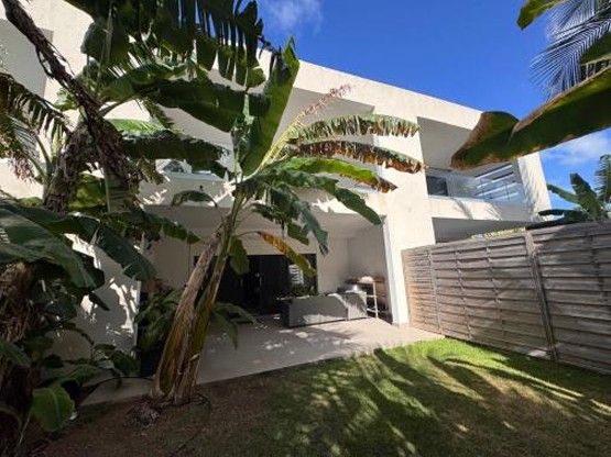 Utropia listings image: for sale 3 bedroom ocean view condo in gated community, st. maarten, beacon hill 10.jpg