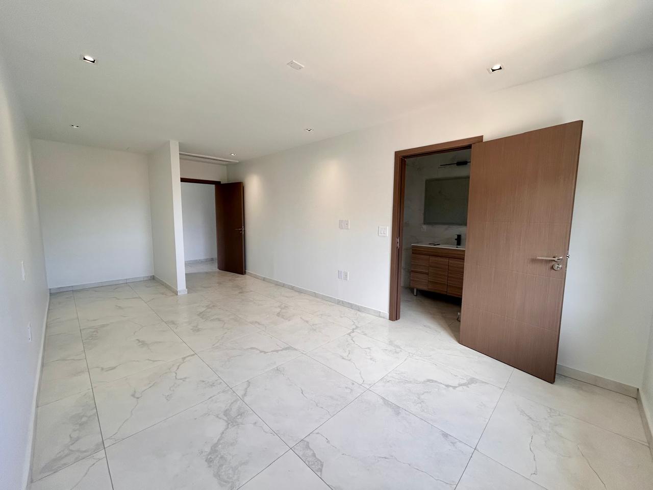 Utropia listings image: PHOTO-2026-07-31-16-05-19.jpg