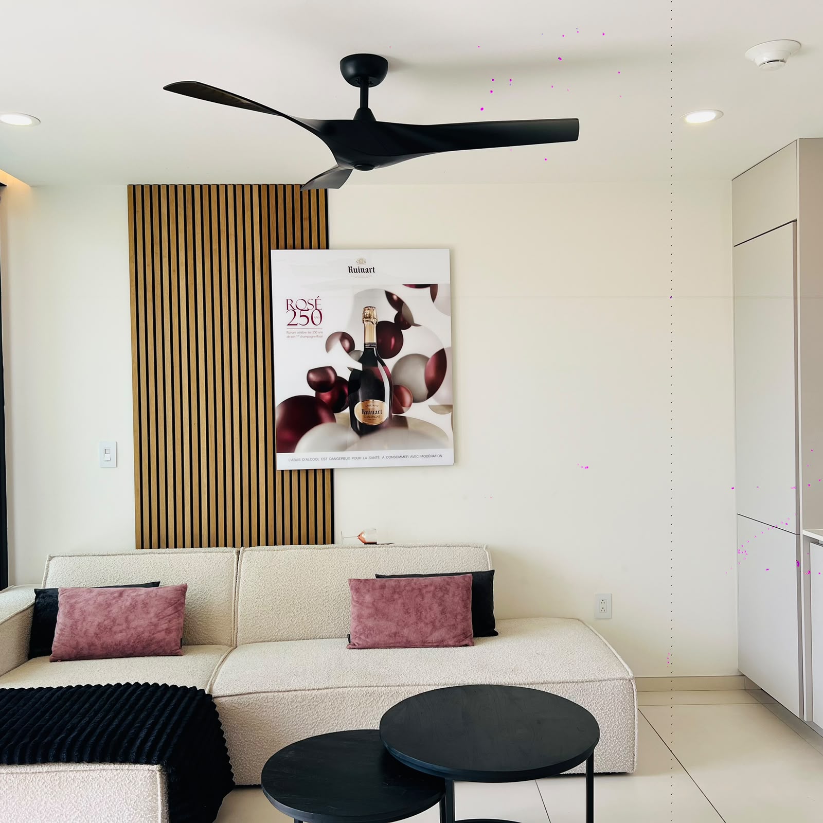Utropia listings image: fo sale 1 bedroom furnished condo, st. maarten, simpson bay 10.jpg