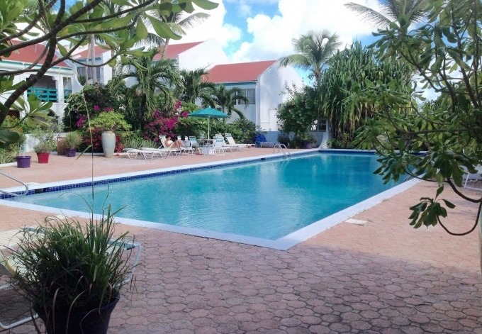 Utropia listings image: for-sale-3-1 bedroom-condos-in-tradewinds-community-st.-maarten-cupecoy.jpg
