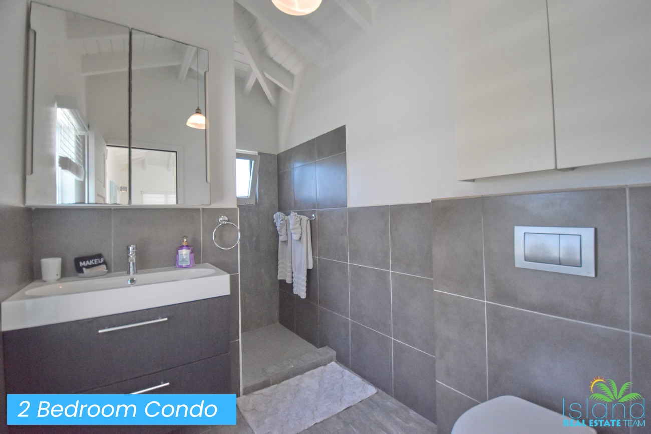 Utropia listings image: 14. 2-bedroom-condo-ocean-front-estate-8.jpg