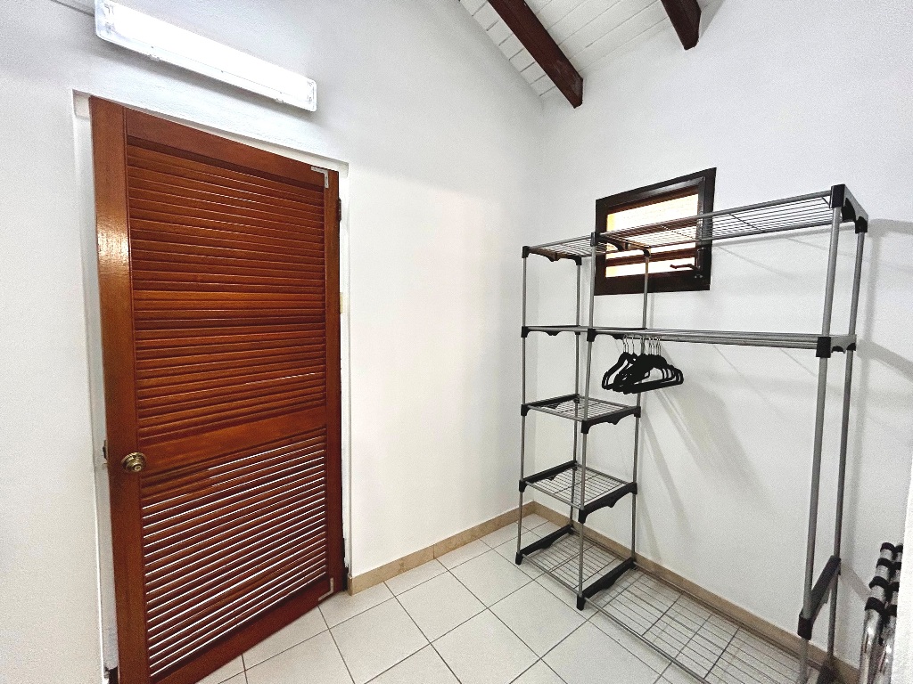 Utropia listings image: 2 bedroom ocean view apartment for rent, sint maarten, pelican key 12.jpeg