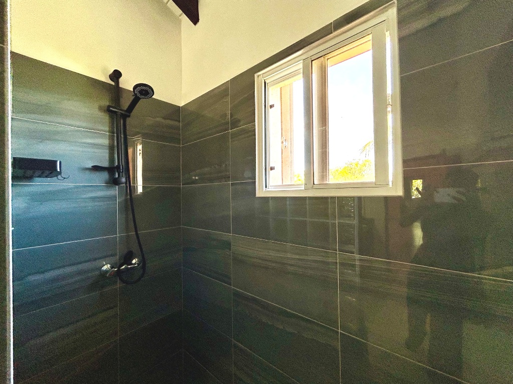 Utropia listings image: 2 bedroom ocean view apartment for rent, sint maarten, pelican key 16.jpeg