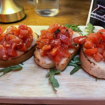 Bruschetta al Pomodoro image