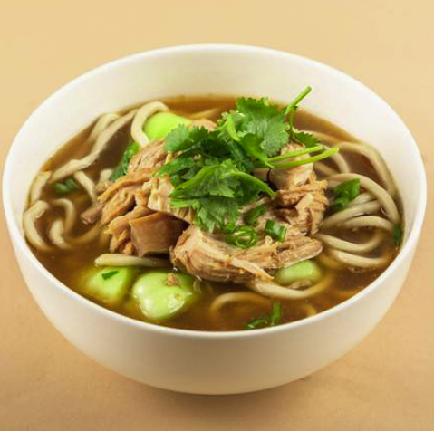 鸡肉汤面 White Meat Chicken Noodle Soup image